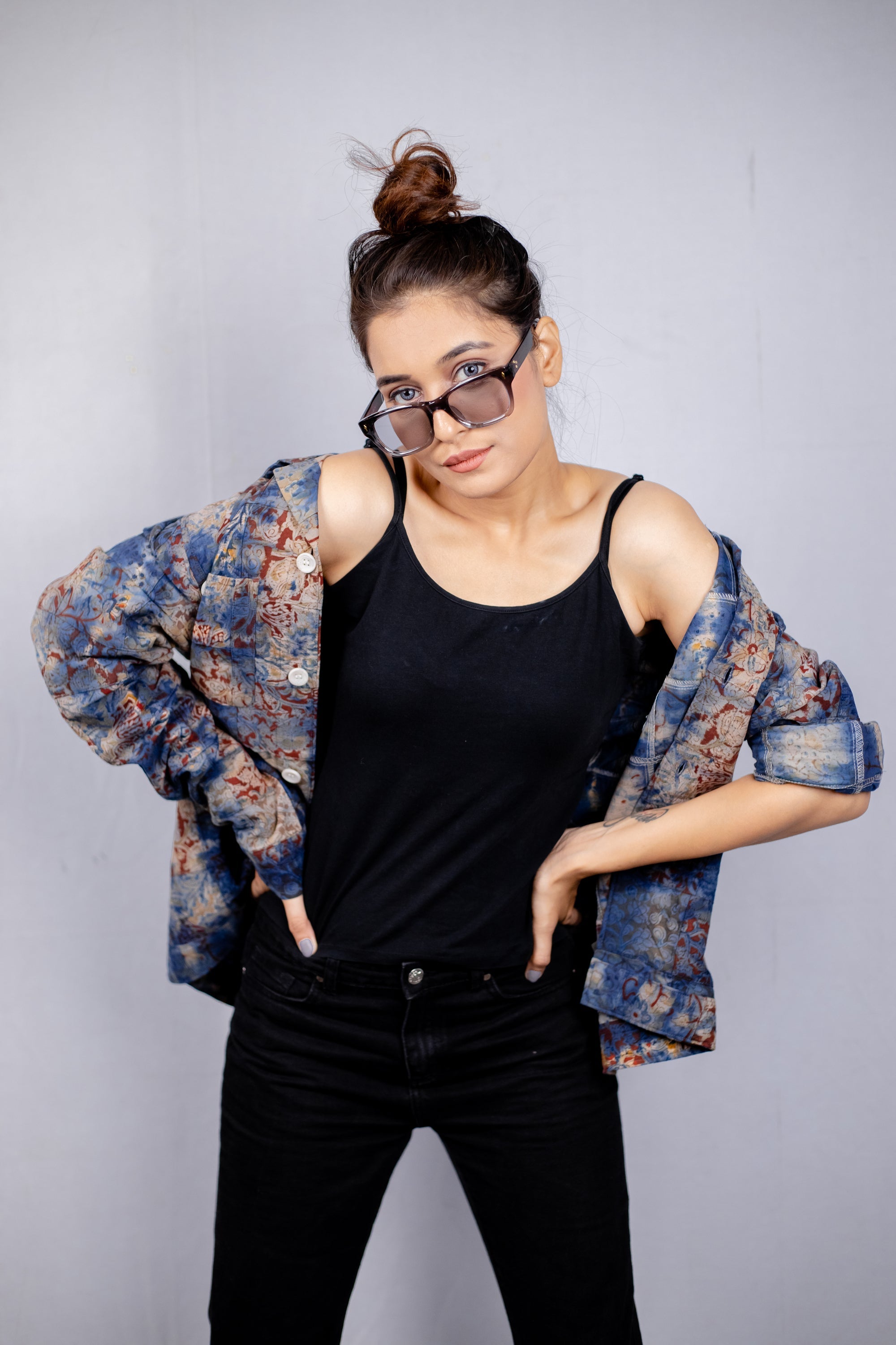 MOZAIC VINES INDIGO House of Bardi